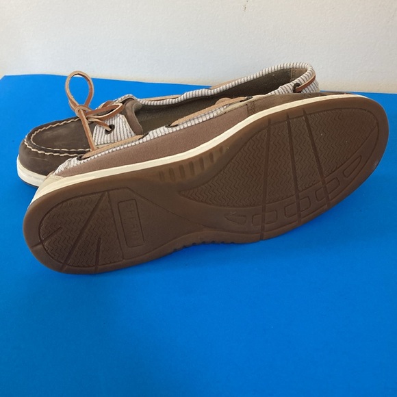 Sperry size 8 shoes - Picture 6 of 9